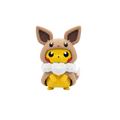 Pikachu con disfraz de Eevee